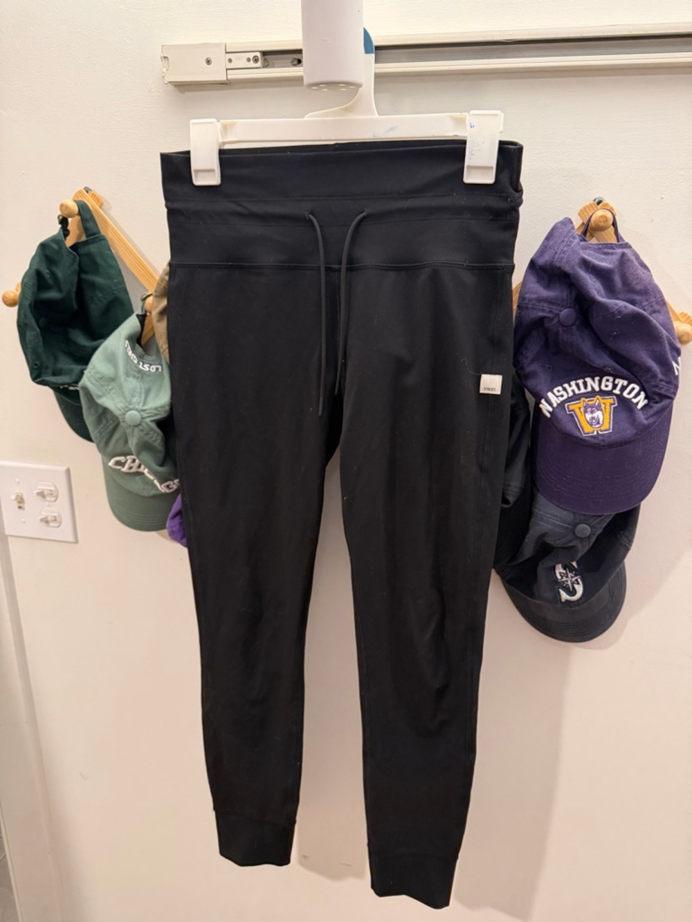 Vuori Black Women's Daily Leggings